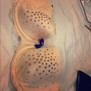 Victoria’s secret lacy bra